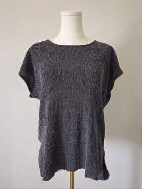 Danielle M cap sleeve tunic tee shirt top dark grey textured
